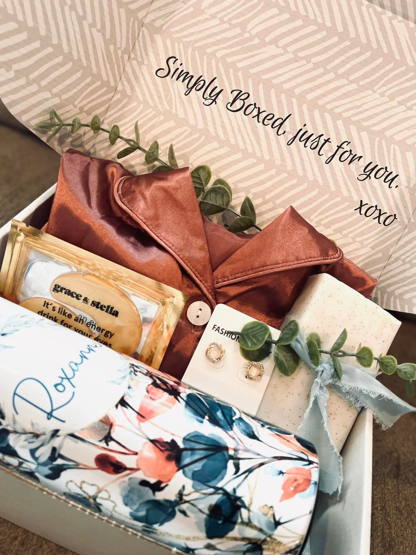 Simply Custom Gift Box